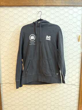 American Eagle Men's Acid-Washed Graphic Pullover Hoodie Black Size Small